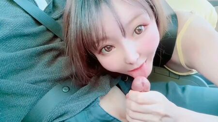 Ей сегодня 18, ей сегодня можно все!