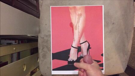 Joey King Cum tribute 06