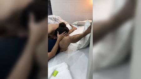 Dost ki wife ki chudai hotel me