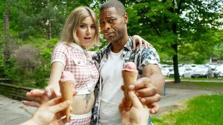 Молодой человек, вы же не против, если я вашу девушку трахну?