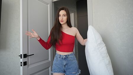 Вот что бывает, когда делишь комнату с кузиной