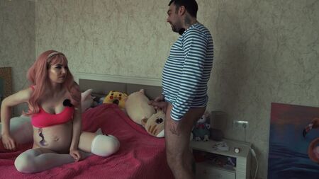 Трахнул беременную жену брата