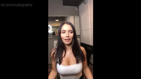 Ольга Серябкина - прямой эфир Instagram (сентябрь 2018) Голая? Секси!