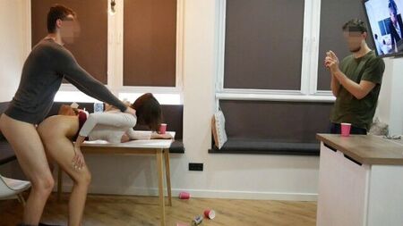 Запоминай, вот так загибать и надо