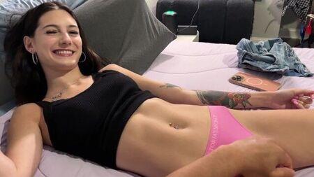 Сегодня у нее голова не болит