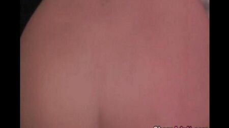 Парень жарит зрелую блондинистую красотку, как захочет