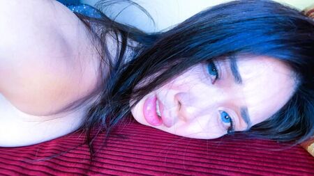 От стонов сложно удержаться