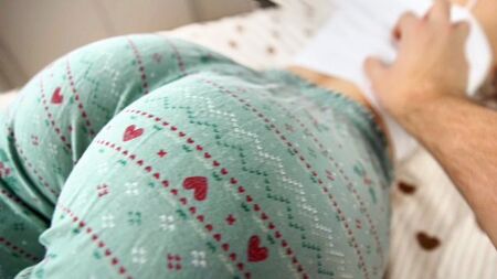 Шикарный зад сводит с ума, лишая покоя