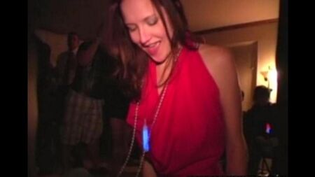 Секс с негром после вечеринки