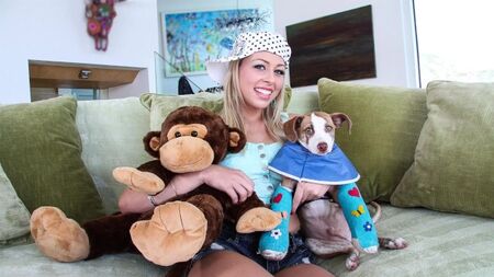 Вы не поверите, но сейчас меня будут жестко трахать в жопу!