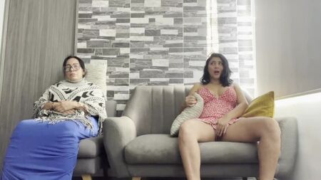 Не смотри на меня, отвернись!