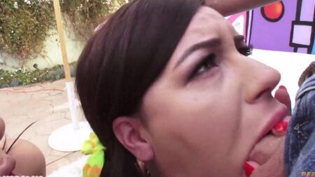 Анальный хардкор с двумя шалавами