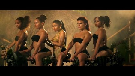 Порно упругие жопы