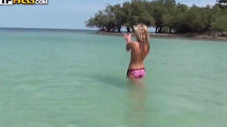 Частный секс русской пары на пляже