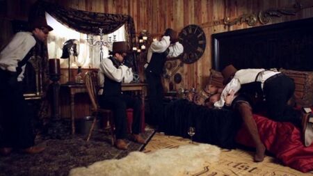 Большая натуральная грудь зрелой