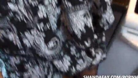 Не снимая колготок отымел