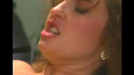 В поисках любви и страсти изменила мужу