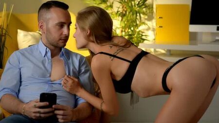 Хочешь попробуем в попу?