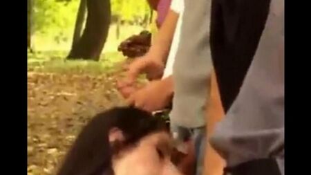 Четверо напали и изнасиловали во все дырки прямо на улице