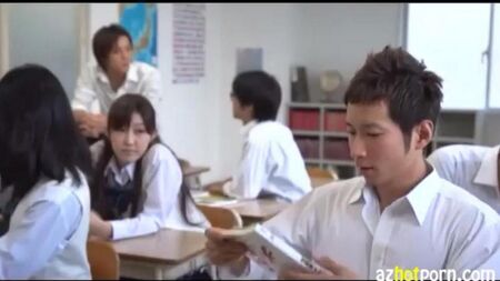 Эротические приключения молодой азиатки