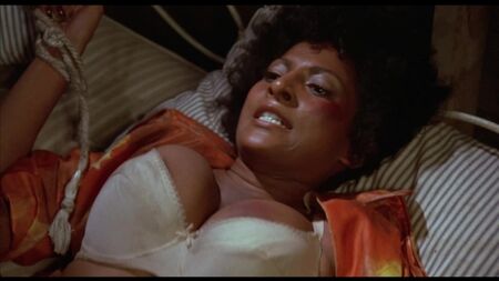 Pam Grier Nude - Foxy Brown (1974) HD 1080p