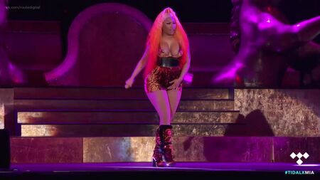 Nicki Minaj - Nip Slip at the Made In America (September 2018) Watch Online / Ники Минаж