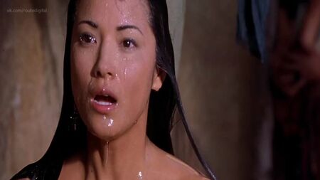 Kelly Hu Nude - The Scorpion King (2002) HD 720p Watch Online / Келли Ху - Царь скорпионов