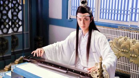 Ван Ибо/王一博/ Wang Yibo «Не забыть/不忘/Not to forget» (рус. суб. OST «Неукроимый/Зов Чэньцин»)