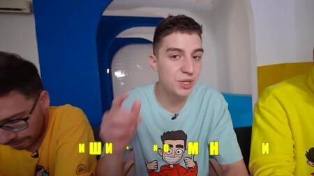 ВЛАД А4 БУМАГА ГЛЕНТ КОБЯКОВ БОЛЬШАЯ, СРЕДНЯЯ или МАЛЕНЬКАЯ ЕДА ЧЕЛЛЕНДЖ !