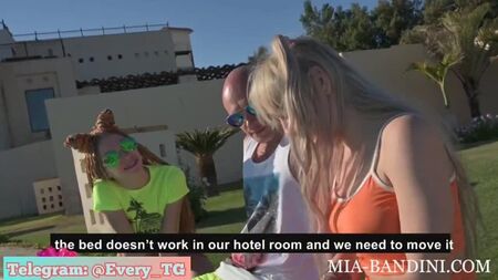 Family Porn Full Фулы красивые мамки пошлые сучки Секс Эротика Слив фото sex porno 05:35