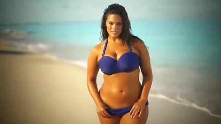 Ashley Graham -- Plus Size Model -- Curvy Womens -- Nude Photoshoot