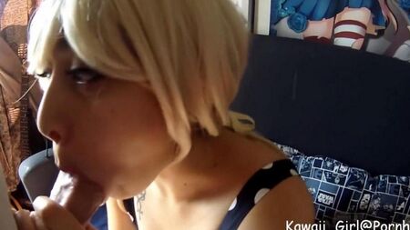 Она так любит сосать член