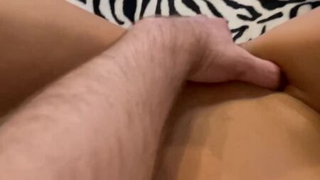 МОНИКА ФОКС — ЛЮБОВНИК ЖЕСТКО ТРАХНУЛ СУКУ И НАССАЛ ЕЙ В РОТ