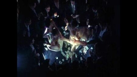 "Реквием по мечте". ДЖЕННИФЕР КОННЕЛЛИ. Задница к заднице.