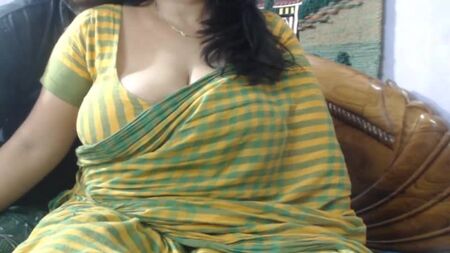 rinita_indian | xfilms.info [chaturbate, webcam, дрочит, порно, porno, сиськи, сосет, секс, минет]