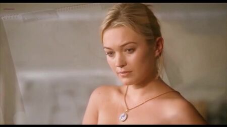 Sophia Myles Nude - Art School Confidential (2006)