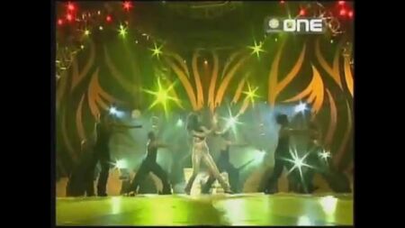 Shilpa shetty hot dance