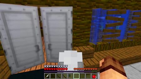 Я НАШЕЛ ЛОГОВО БАНДИТОВ! ДЕНЬ 12. ЗОМБИ АПОКАЛИПСИС В МАЙНКРАФТ - СЕРИАЛ ПРО ЗОМБИ В MINECRAFT #12