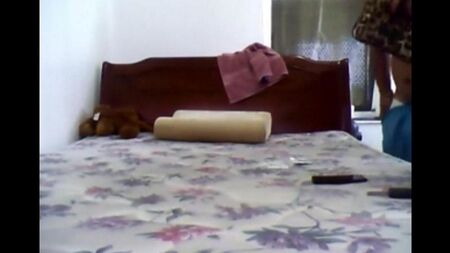 Записала на камеру секс со своим парнем