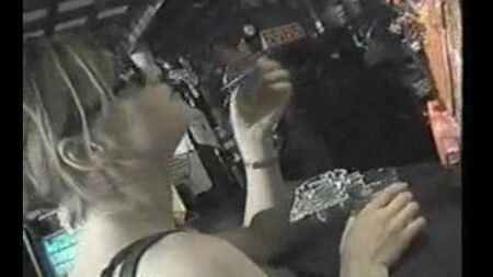 3 старика и одна девочка грязный секс