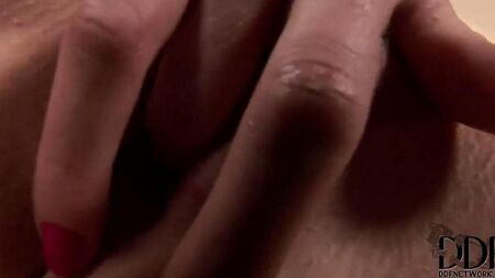 За такой сучкой очень приятно было наблюдать