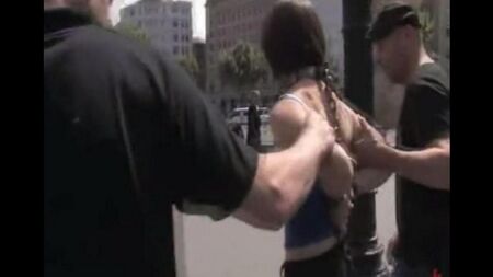 Публичный групповой секс на камеру