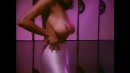 Roberta Vasquez - Playboy - Playmate Profile