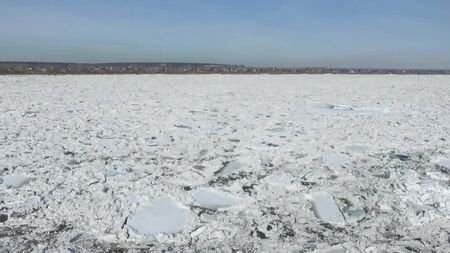 Томск встречает ледоход 2016