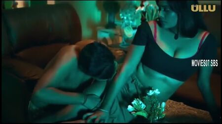 Charmsukh - Jane Anjane Mein S06E03 - #Indian #ulluoriginals #Indiansex #IndianWebseries #Indianwife #cuckold #bigass #bigtits