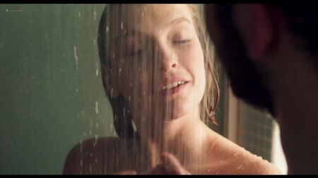 Margot Bancilhon, Camille Razat, etc Nude - Ami-ami (FR 2018) HD 1080p / Марго Бансийон, Камилль Раза - Моя бывшая подружка