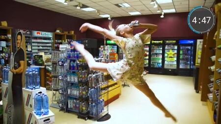 SLs DANCE MOMS BRYNN RUMFALLO ROCKS THE 10 MINUTE PHOTO CHALLENGE (plus an awesome g