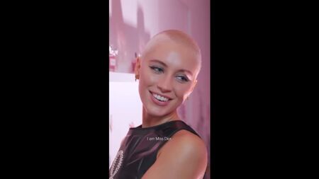 2021: Айрис Лоу на мероприятии Dior Beauty