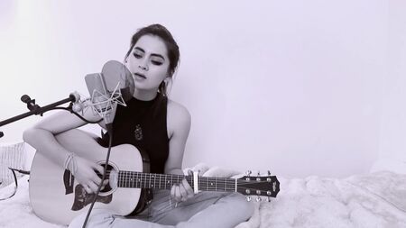 You Are My Sunshine (Jasmine Thompson)