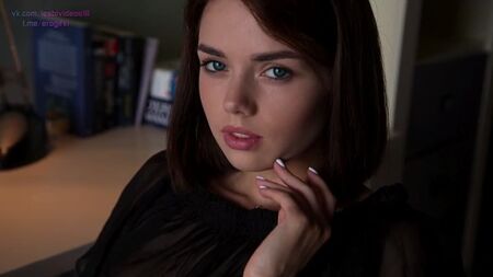 Keira B (aka Keira Blue) - In Move 09.02.2020 1080p [SOLO]